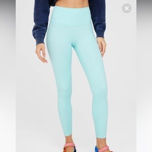 NEW! OFFLINE By Aerie Goals Legging Size Medium in Aquamarine - Stylish